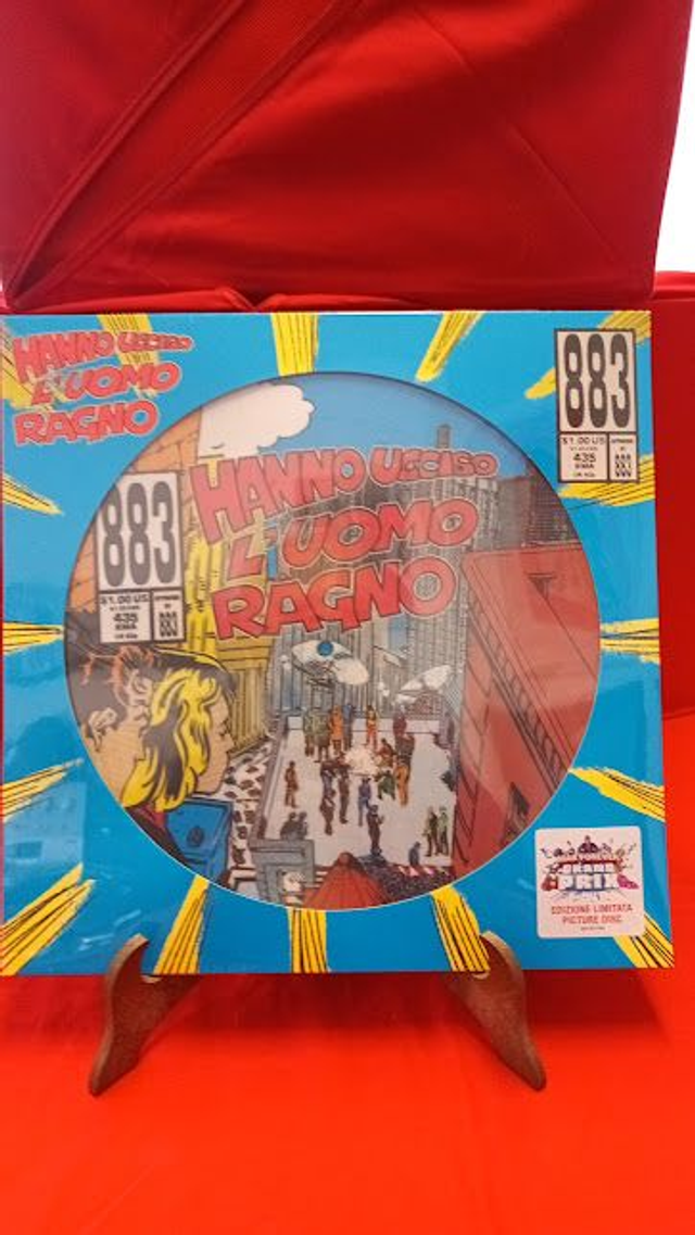 883 – Hanno Ucciso L&#039;Uomo Ragno
