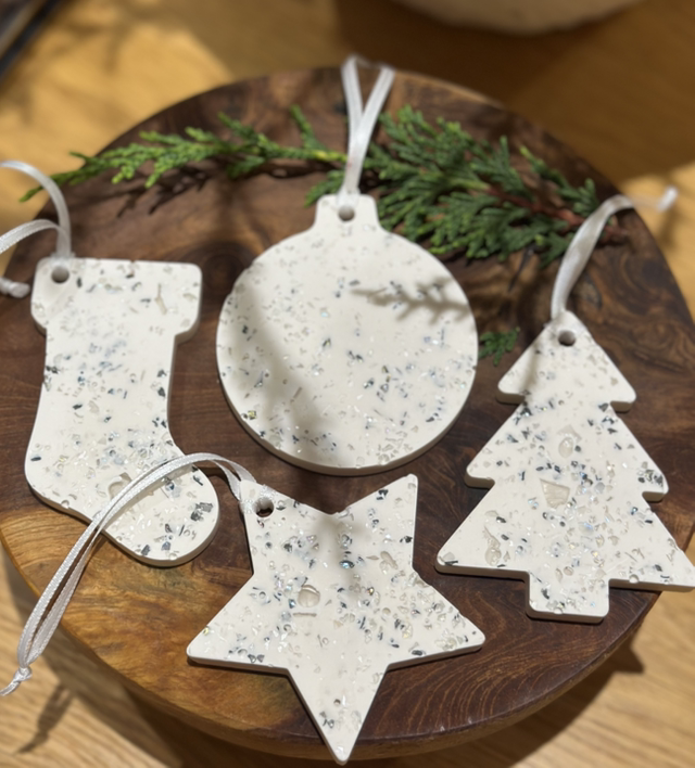 SET OF 4 BAUBLES IRIDESCENT