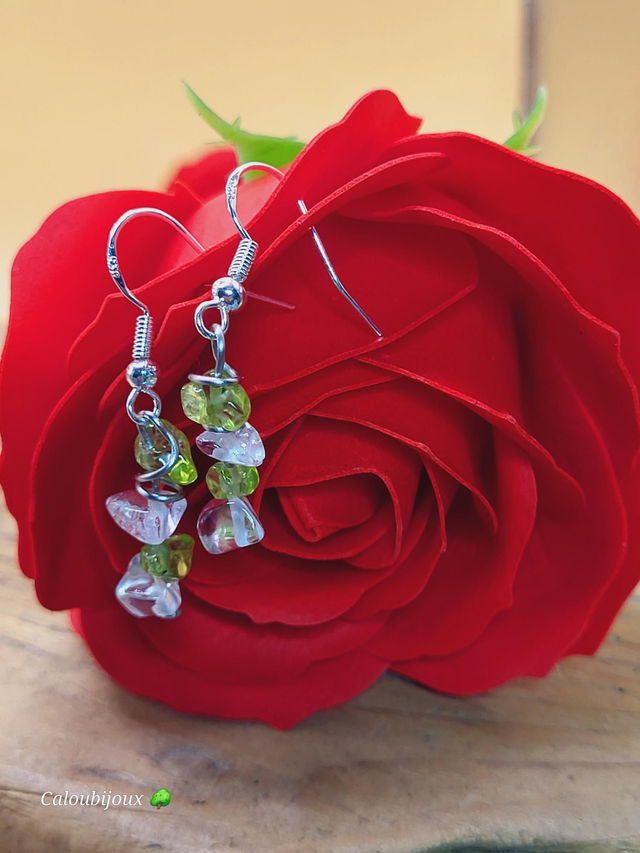 Boucles d'oreilles péridot et cristal de roche 