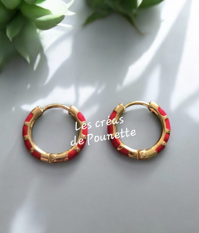 Petites créoles colorées