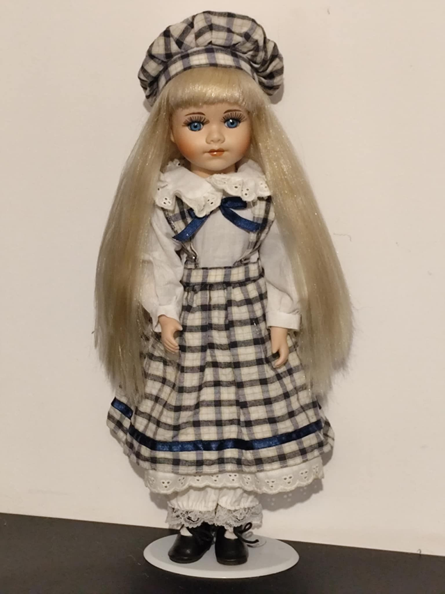 Poupée porcelaine Bavaroise 43 cm