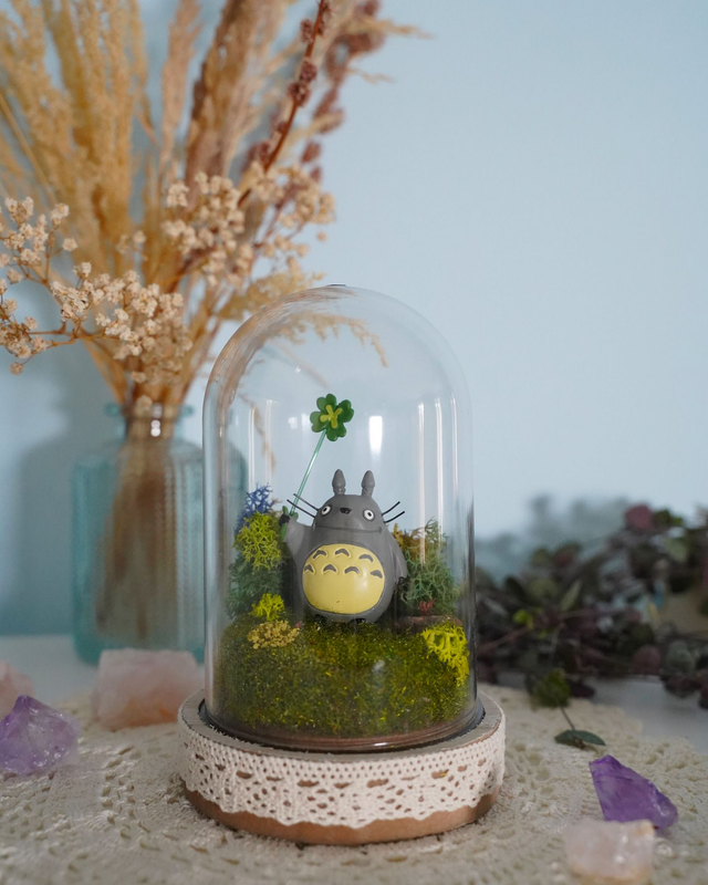 Totoro  Clover Figurine Dome 