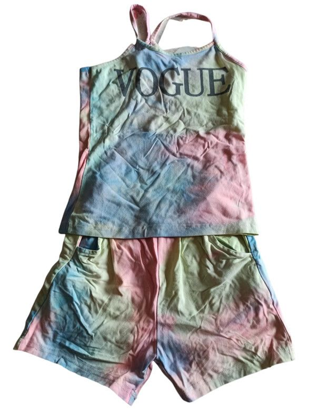 Ensemble débardeur et short 10 ans