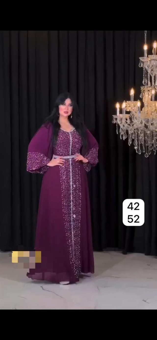 Robe de Soirée Violet Foncé Collection / Réf : RMSRJ09