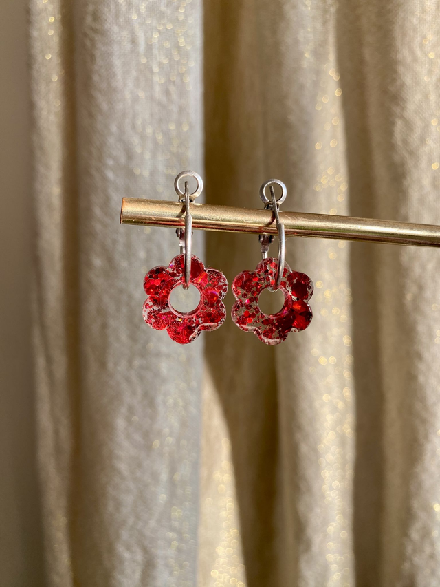 Créoles fleurs - chunky rouge