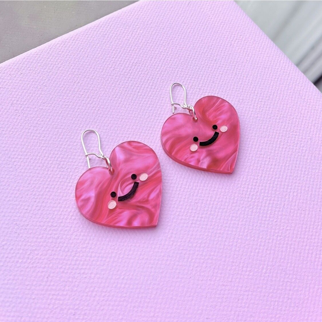 Cheeky Heart Earrings