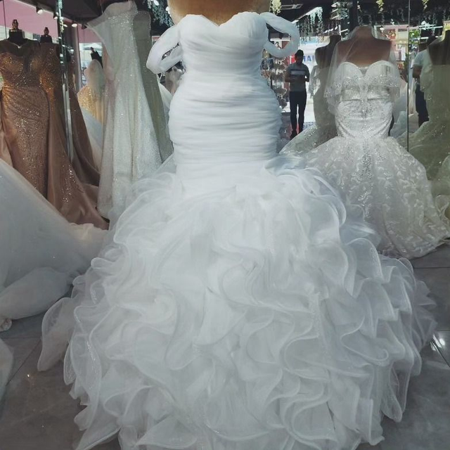 Robe de Mariée Sirène Col Bateau en Voile et Tulle / Réf : RMS90