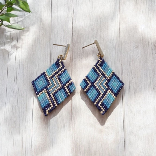 Boucles d'oreilles losange tons bleus