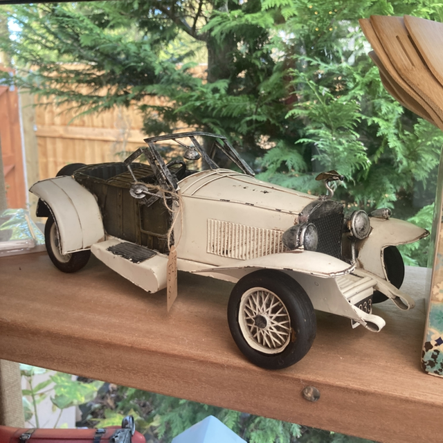 Metal Model Car (White)