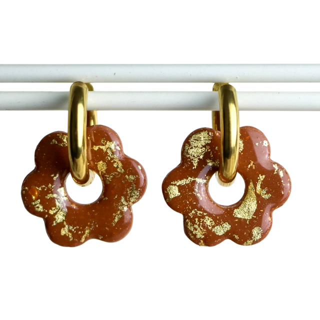 Fleurs Tala marron et feuille d’or 