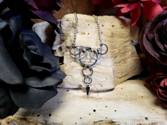 Collier Néo Circlips "Rosace d'Acier"