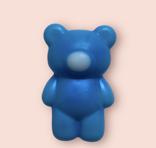 Marshmallow and blueberry frosting 