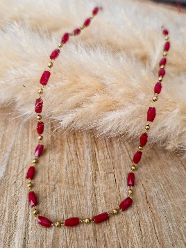 Collier finesse "Chaîne tubes" - Modèle doré et rouge