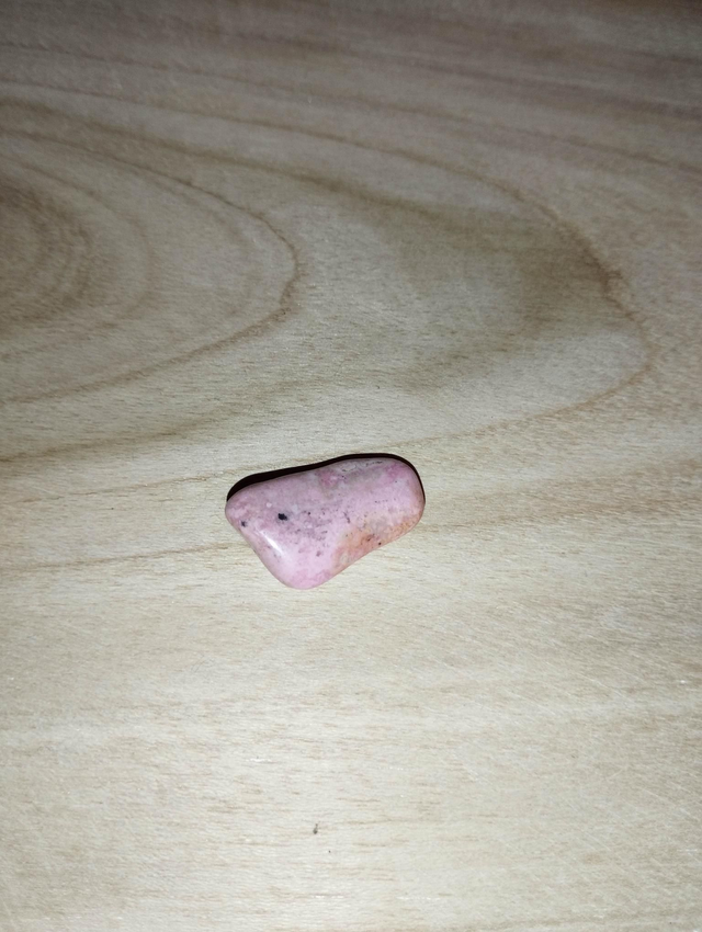 Rhodonite pierre roulée 