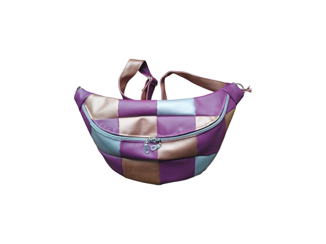 Sac banane en patchwork de simili cuir tricolore violet, rose nacré et argent