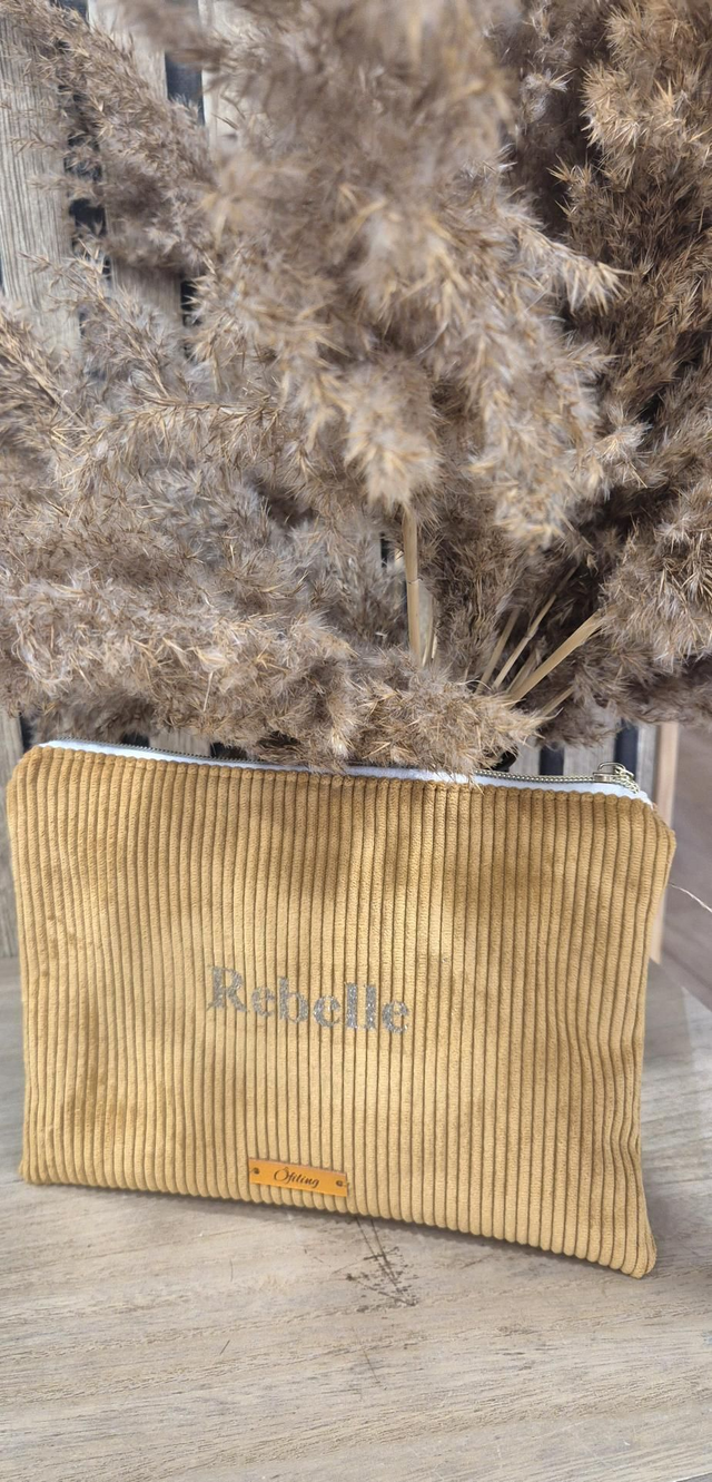 Pochette Rebelle 