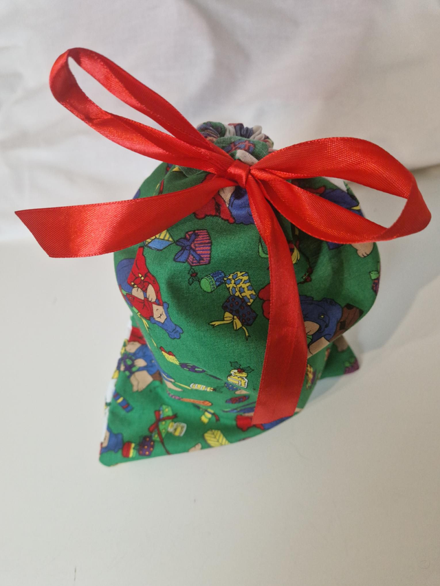 Gift pouch green