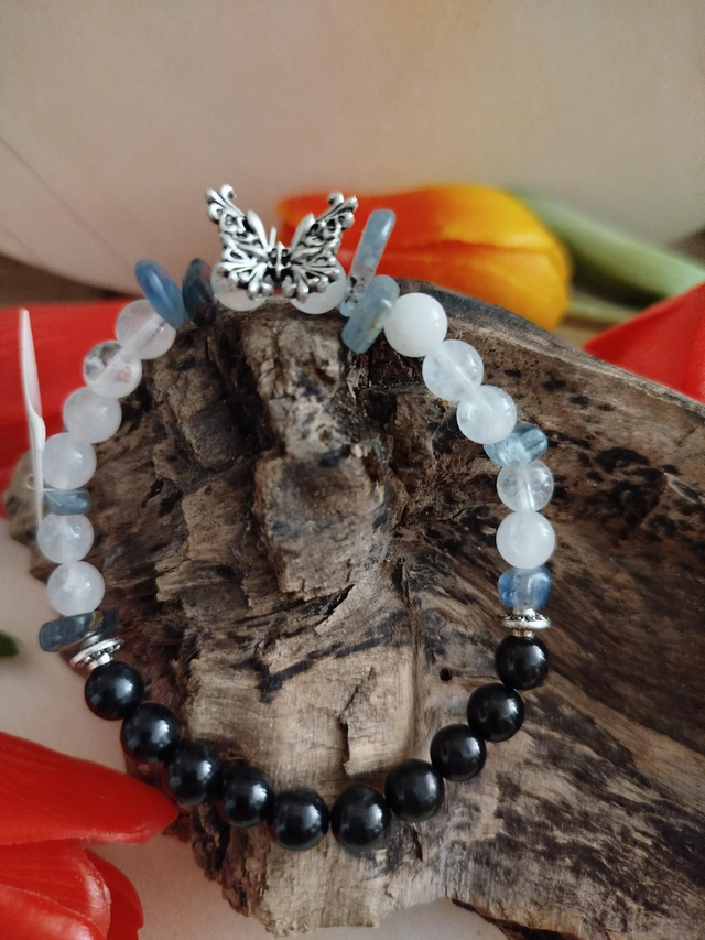 :  🦋 Bracelet « Force Intérieure & Lucidité »