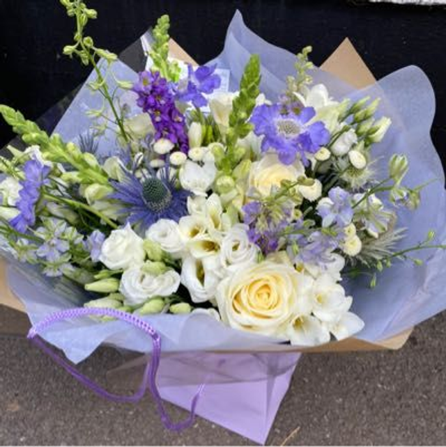 Hand Tied - Lilac Bouquet 