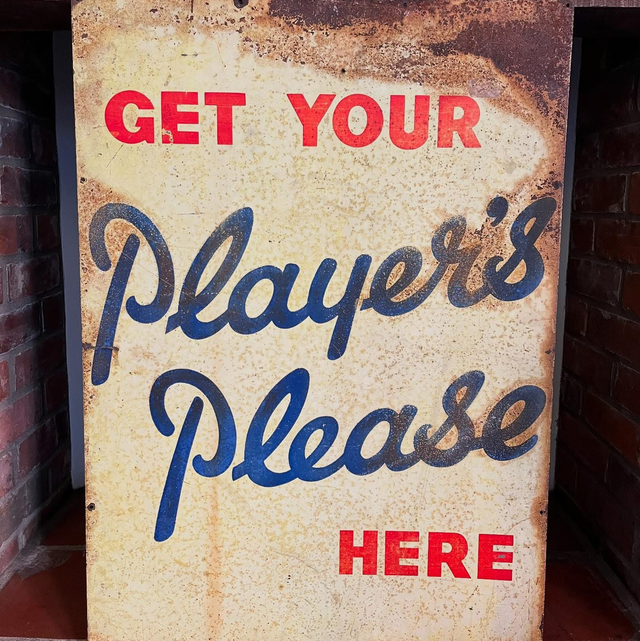 Large “Get Your Players Please Here” Sign