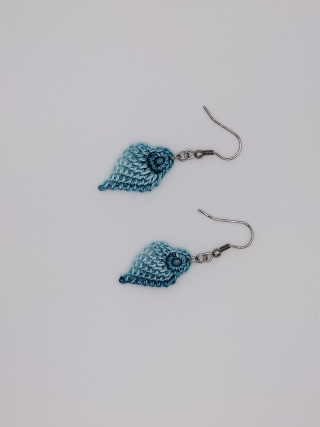 Gouttes - variations de bleu