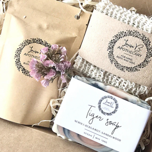 Louisa B Soap and Sisal Bag gift set