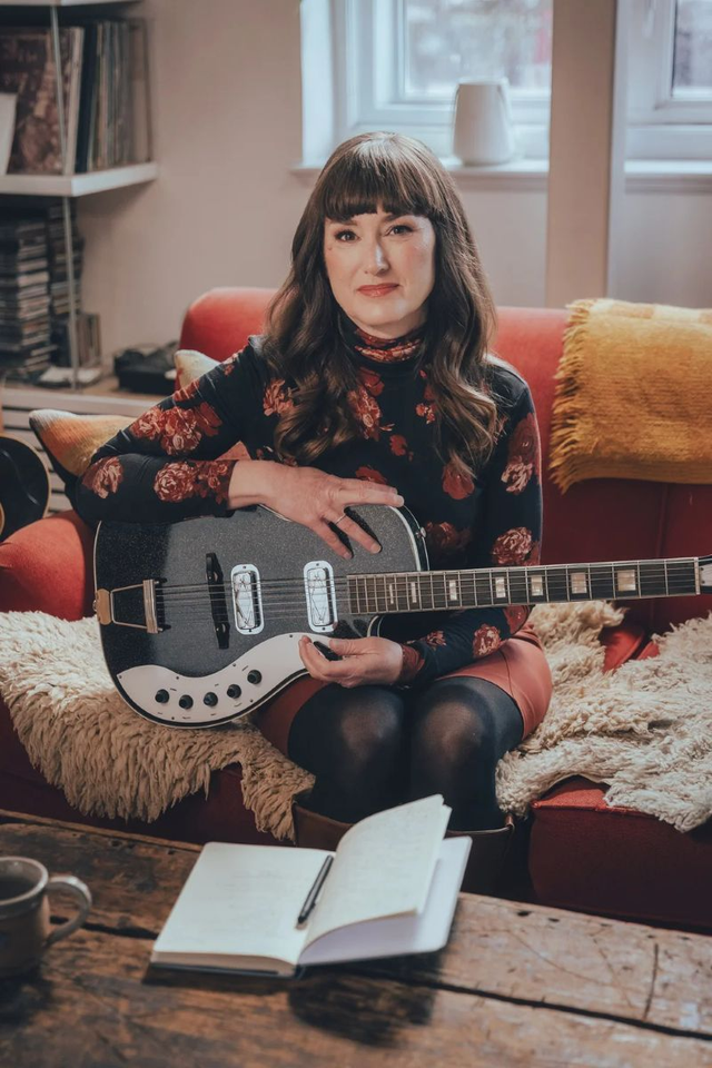 SUZIE UNGERLEIDER + Support  