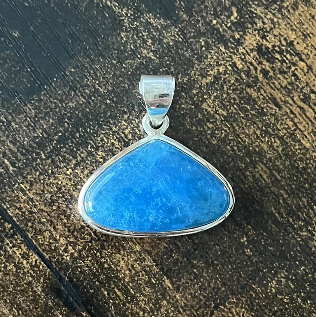 Pendentif en argent et Apatite de belle qualité