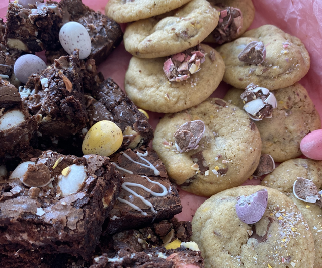 Small Easter bites box 