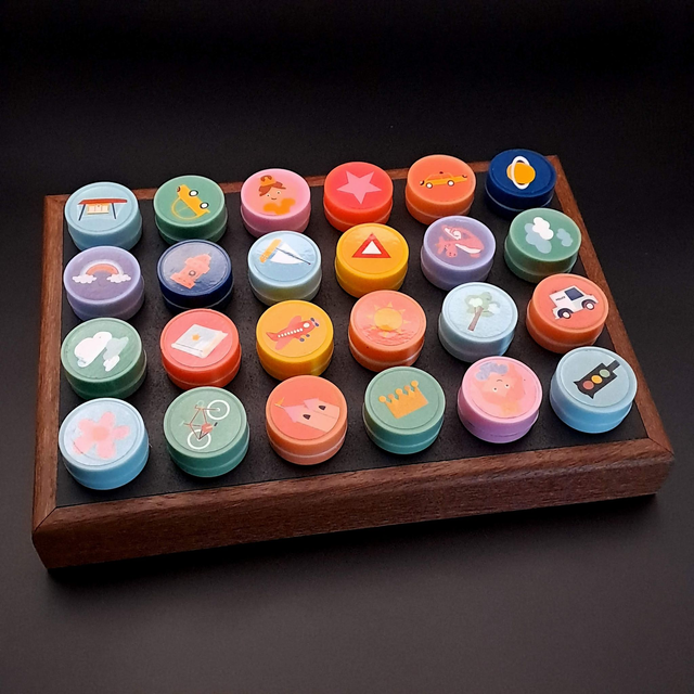 Support à tampons encreurs pour enfant