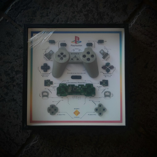 PS1 Controller Disassembly 