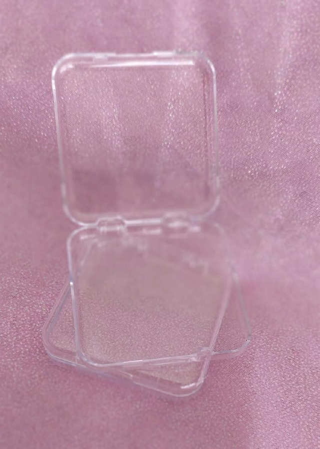 Boite de présentation press-on 