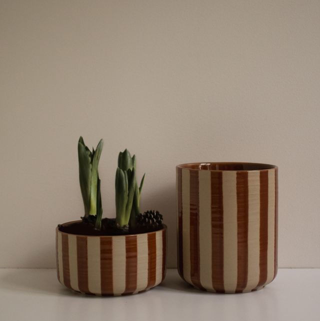 Line Bowl und Pot Nougat/ Rot