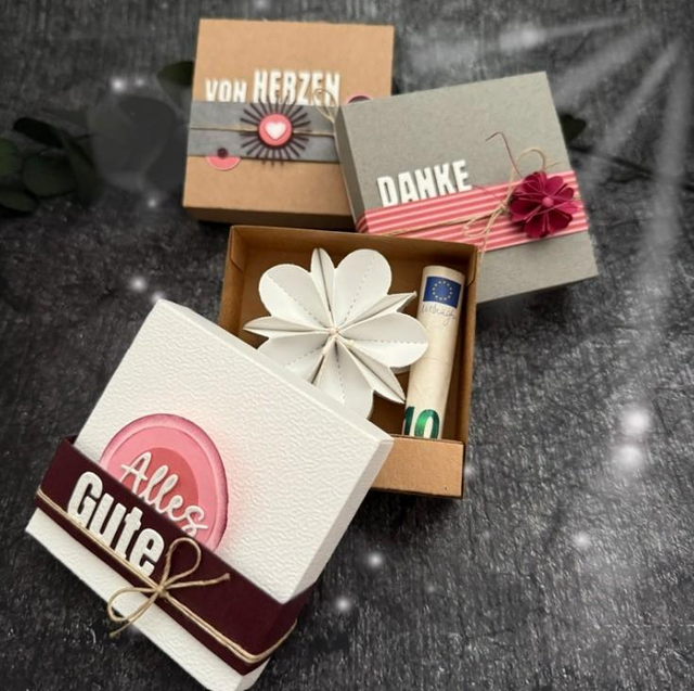 Stanze "Stufen-Box" 196 Hersteller: Farbton-Design GmbH  