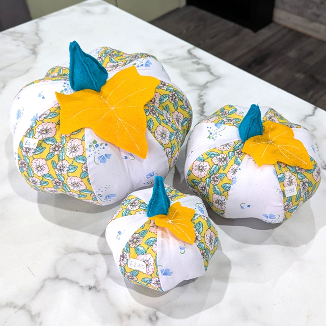 Up-cycled Pumpkins Halloween Decorations 3pcs Set (1)