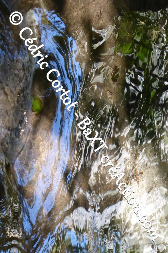 Impression sur alu dibond - Reflets et cours d'Eau (ref P1190161)