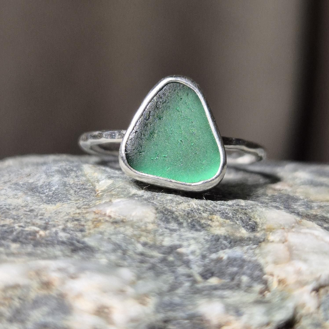 Size P Greeny Blue Sea Glass and Sterling Silver Ring Fully Hallmarked 