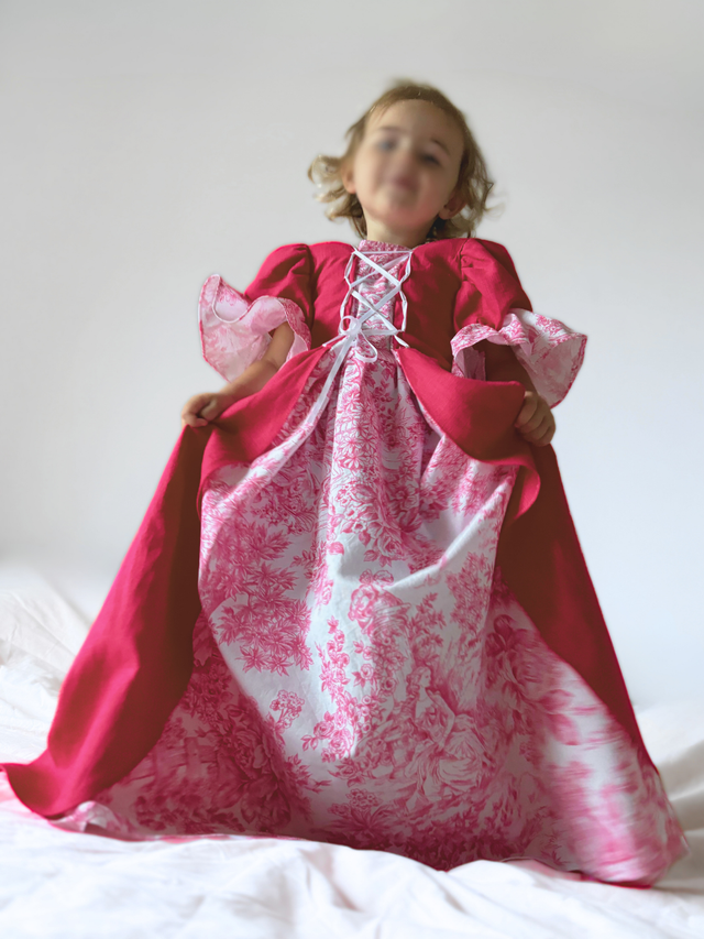 Robe de princesse lin fuschia et toile de Jouy