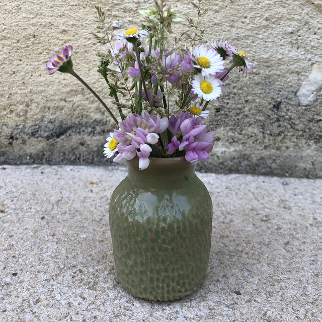 Light green vase IV