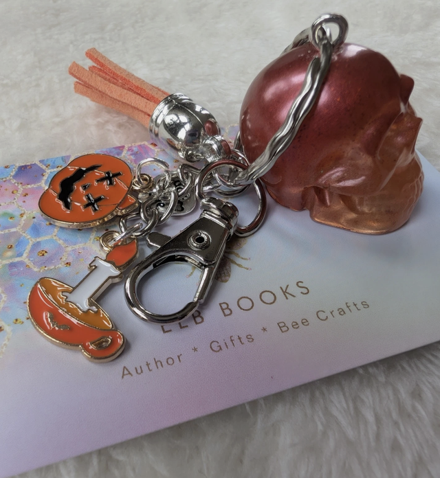 Mini Skull Keyring (Red / Candle Charm)