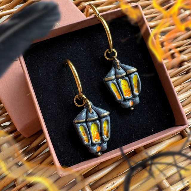 Lanternes des âmes errantes Noir et orangé