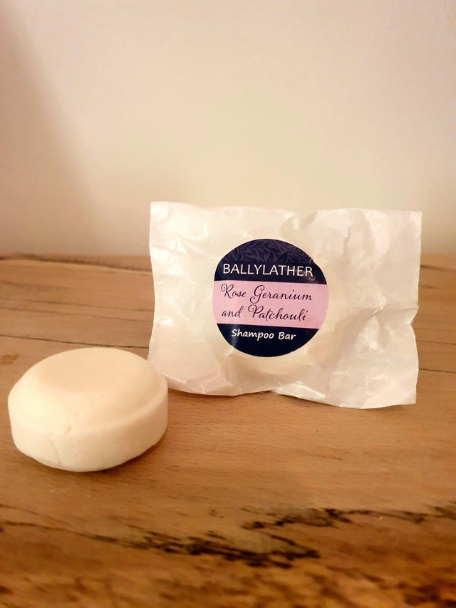 Mini Rose Geranium & Patchouli Shampoo Bar