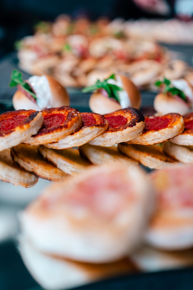 Focaccine morbide in pasta di pizza