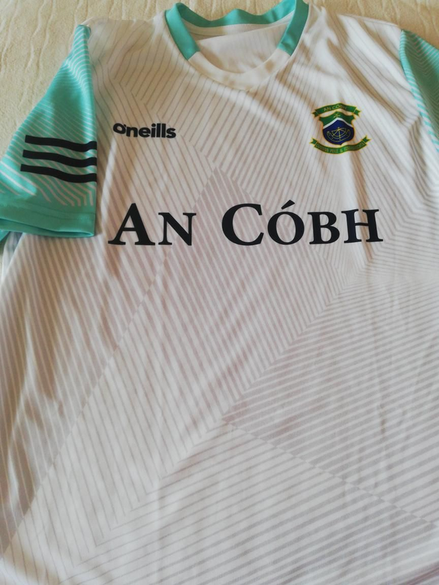O'Neills White Jersey. 