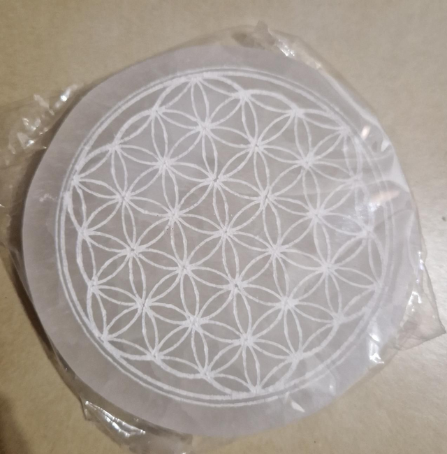 Plaque Sélénite  fleur de vie 