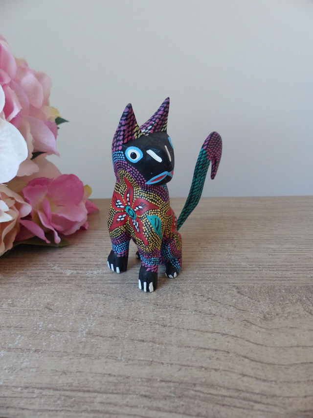 Sculpture sur bois de chat – Art populaire mexicain chat coloré – Alebrije fait main du Mexique