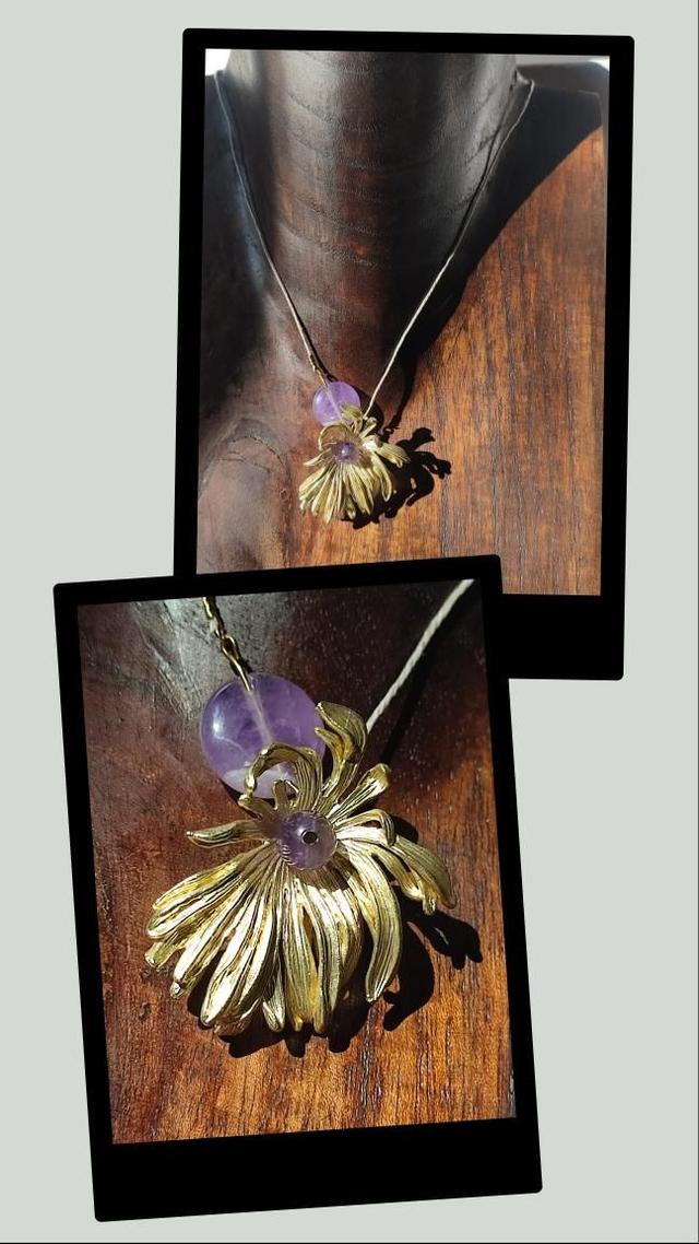 Collier améthyste & fleur  monté sur fil de lin réglable avec chaîne d'extension, pièce unique 