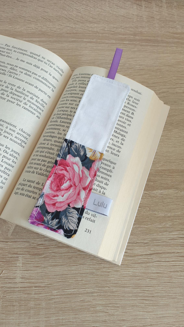 Marque pages A PERSONNALISER rose noir