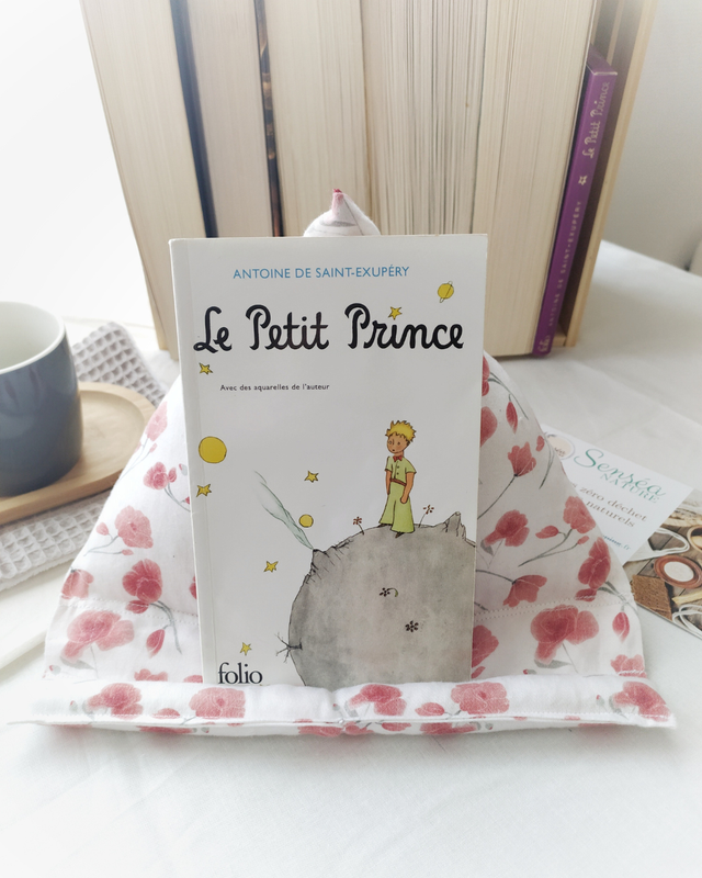 Coussin Berlingot de Lecture Champ de Coquelicots