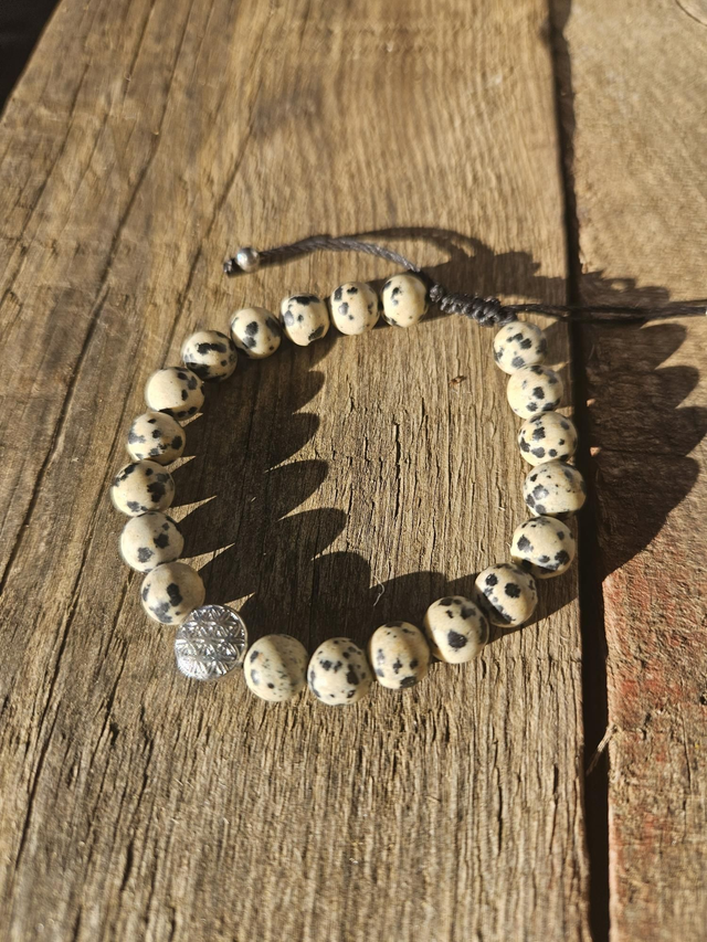 Bracelet femme jaspe dalmatien et fleur de vie